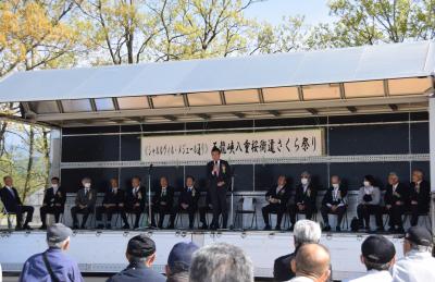 天龍峡八重桜街道「さくら祭り」