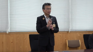 記者会見