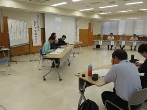 ぜんたいとうろん