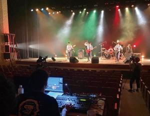 校生の光り輝く姿を残そうプロジェクト