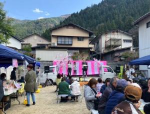 飯田市　遠山郷さくらまつり