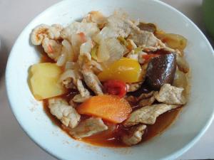 豚肉のケチャップ煮